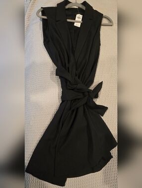 NWT Express Black Collared Sleeveless Tie-Waist Vest Dress, Women's Small Tall